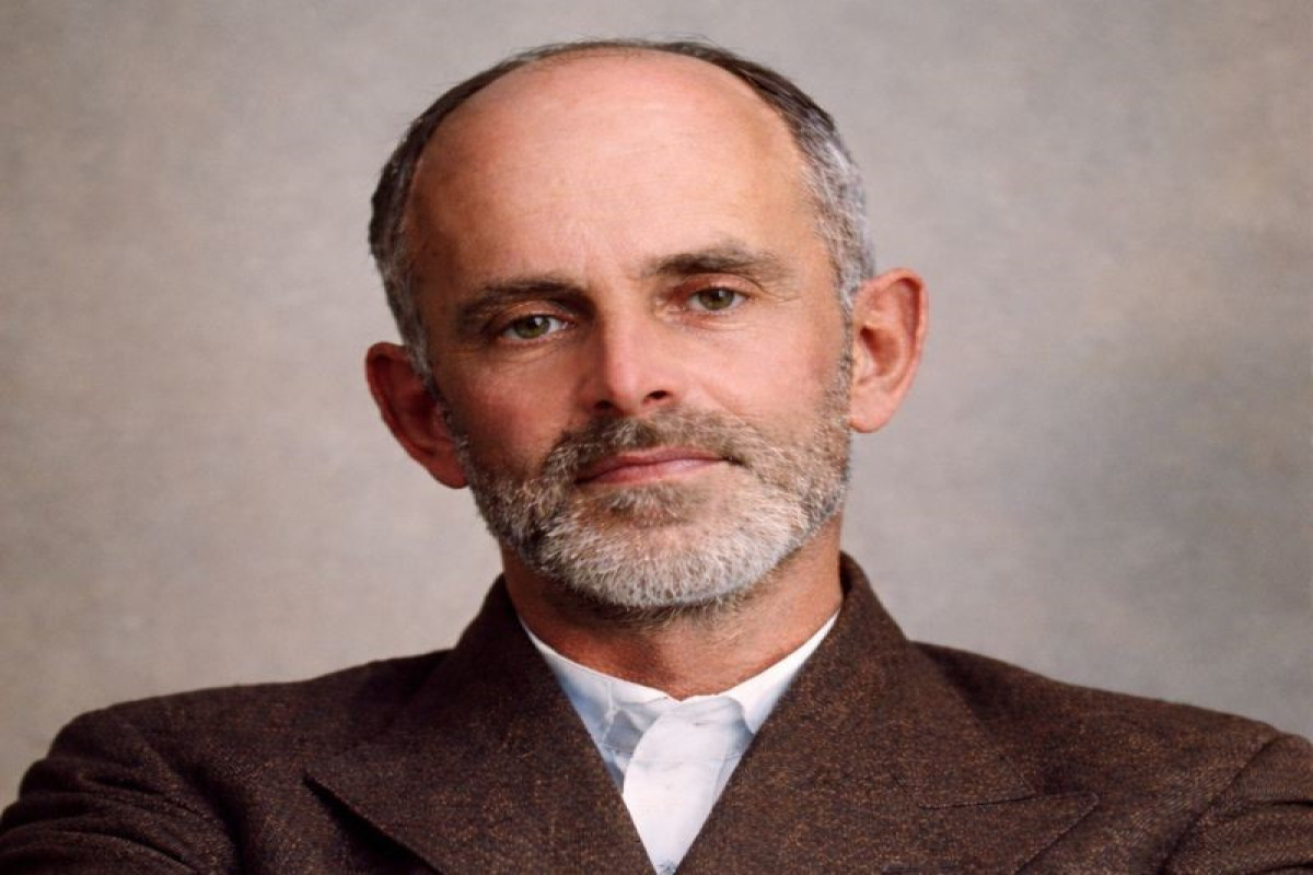 Hava da məst edir, gecə də qara… - Osip Mandelştamın şeirləri  