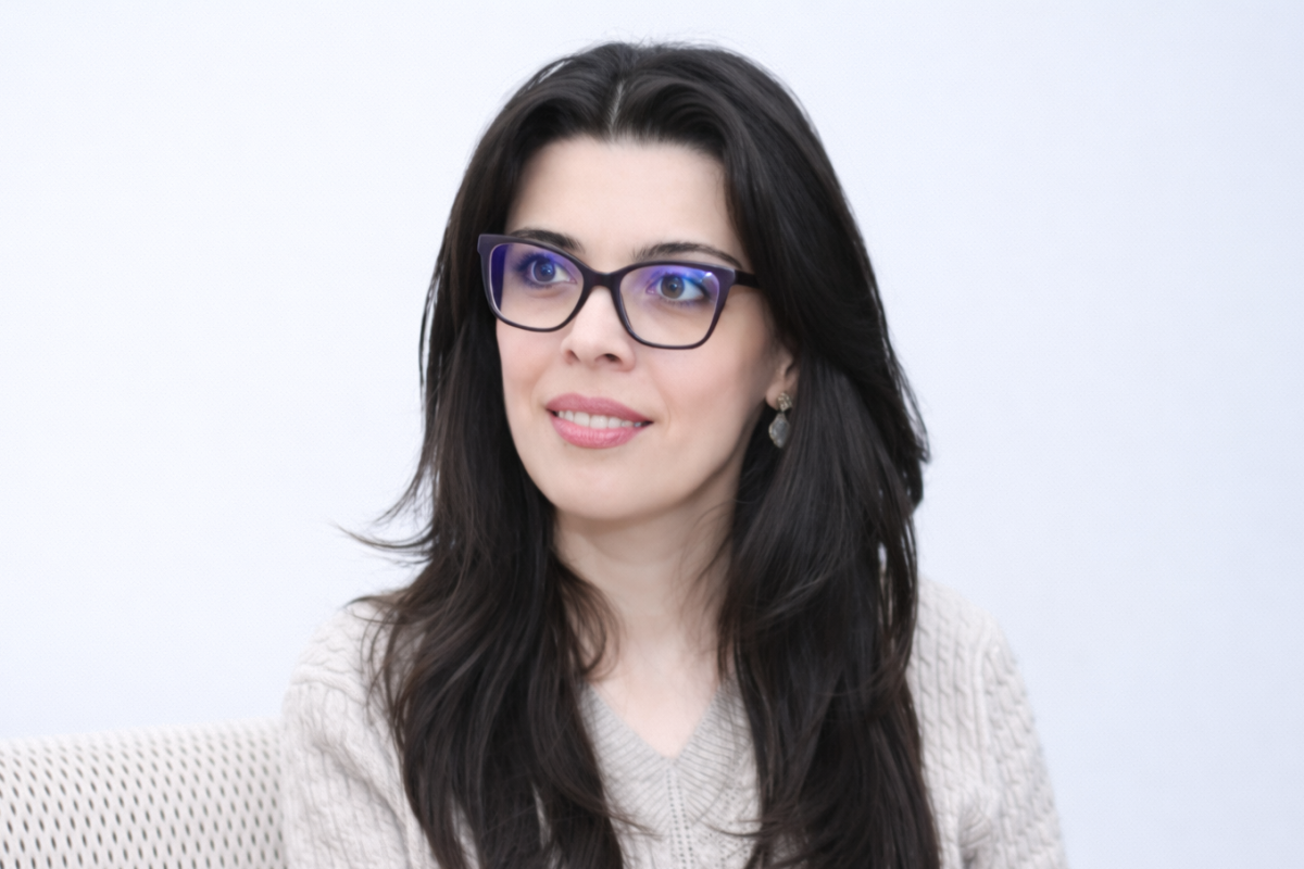 "Troya mənə görə dağılıb..." - Sevinc Mürvətqızının essesi  