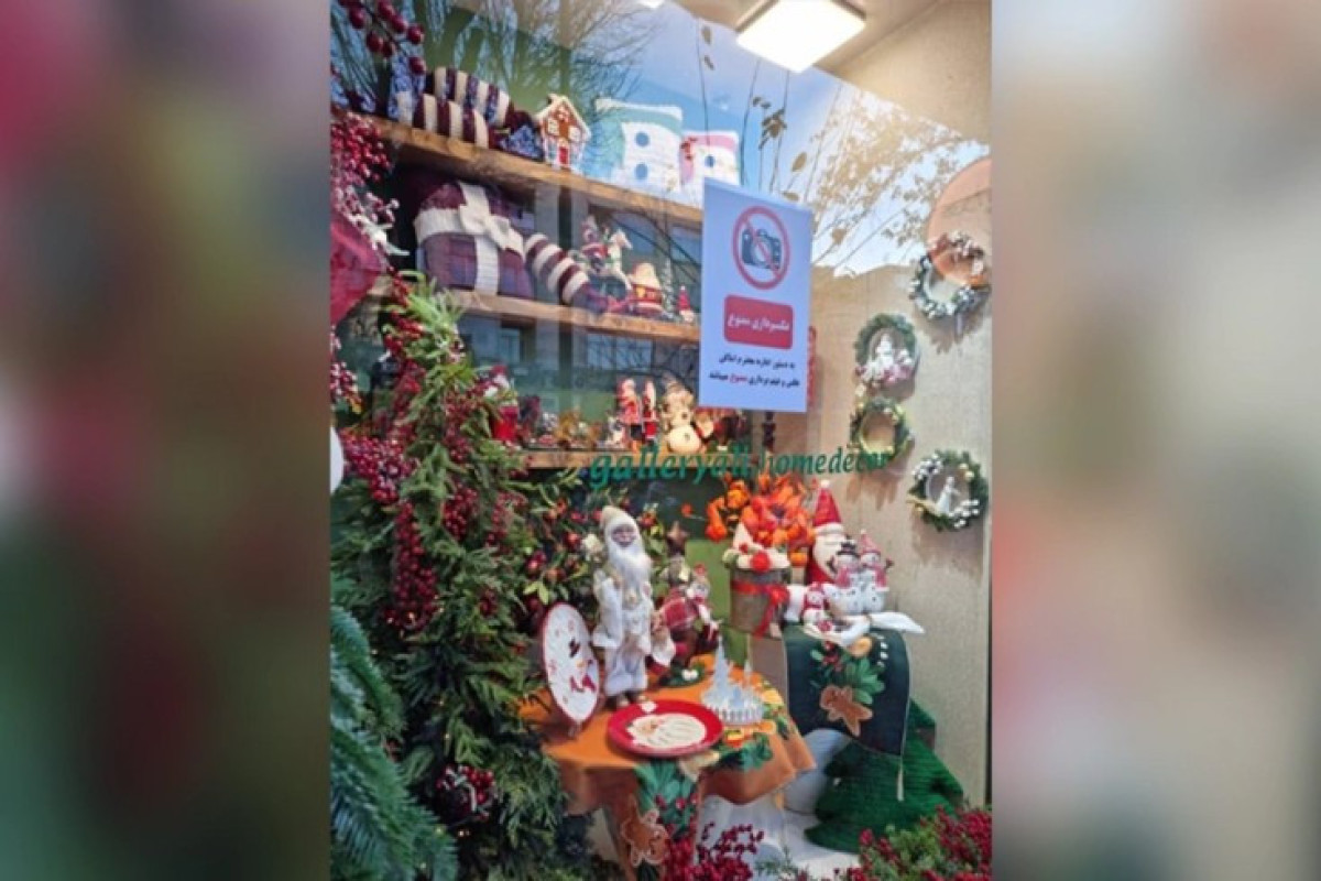 Bu ölkədə Şaxta Baba ilə şəkil çəkdirmək qadağan olundu 