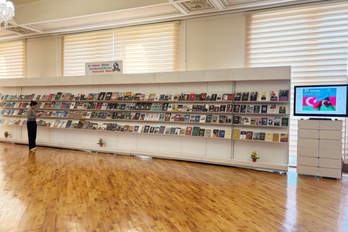 Milli Kitabxanada Dünya Azərbaycanlılarının Həmrəyliyi Gününə  həsr olunmuş sərgi açılıb
