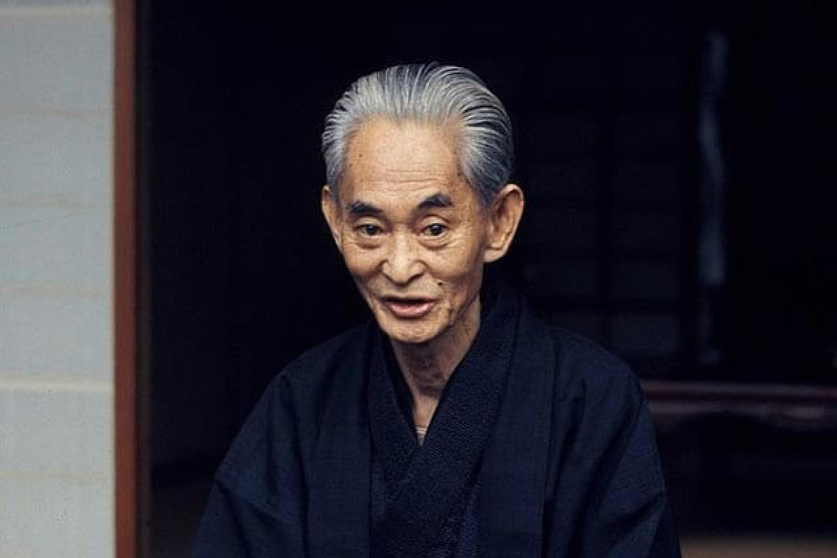 Ağ at -  Yasunari Kavabatanın hekayəsi - Azərbaycan dilində ilk dəfə 