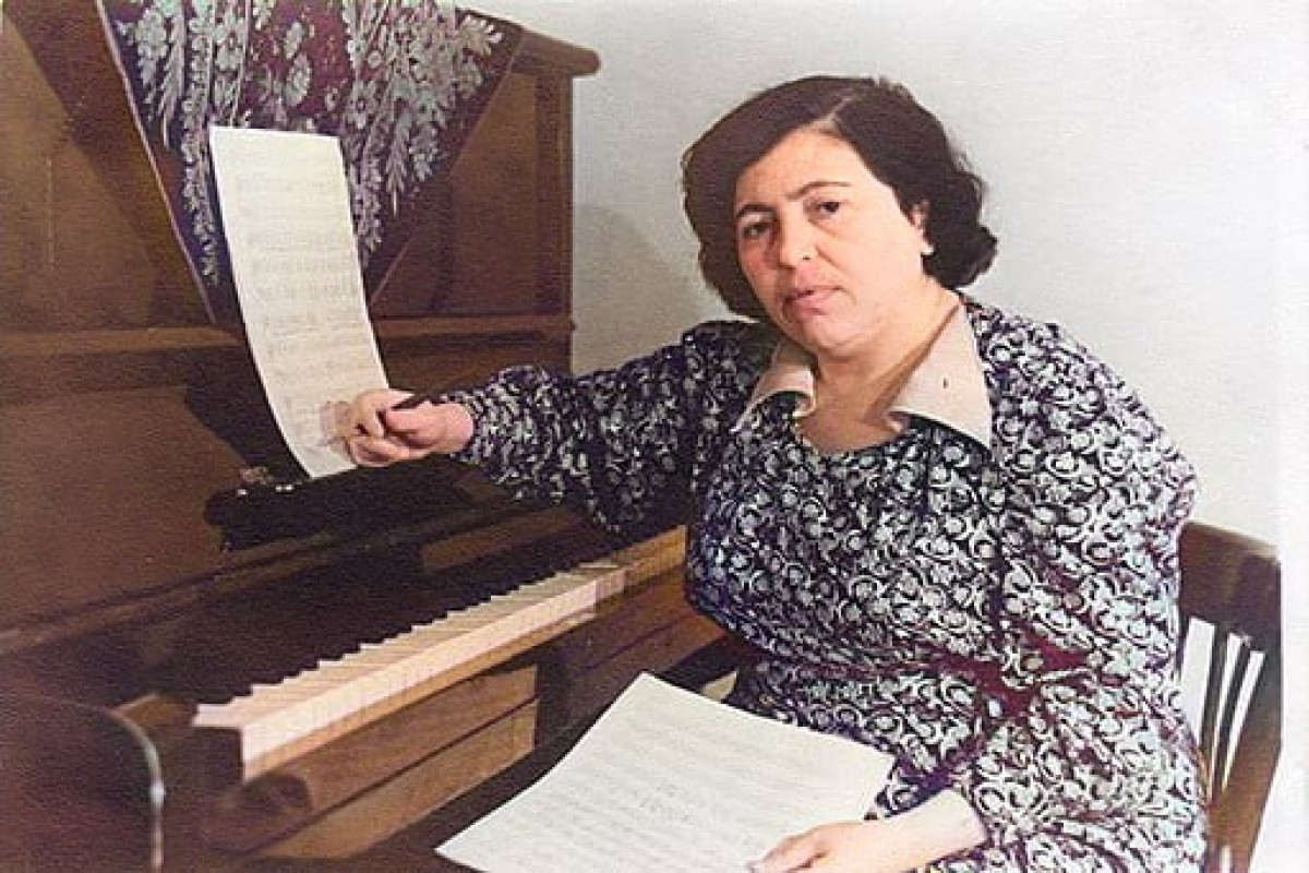 Uşaq qəlblərinin sevgi fatehi - Misli görünməmiş qadın hünəri