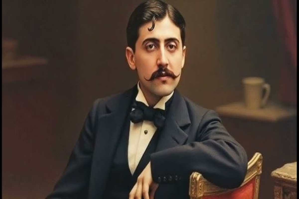 "Bizə bənzəyən hər şeyə nifrət edərik..." - Marsel Prust  