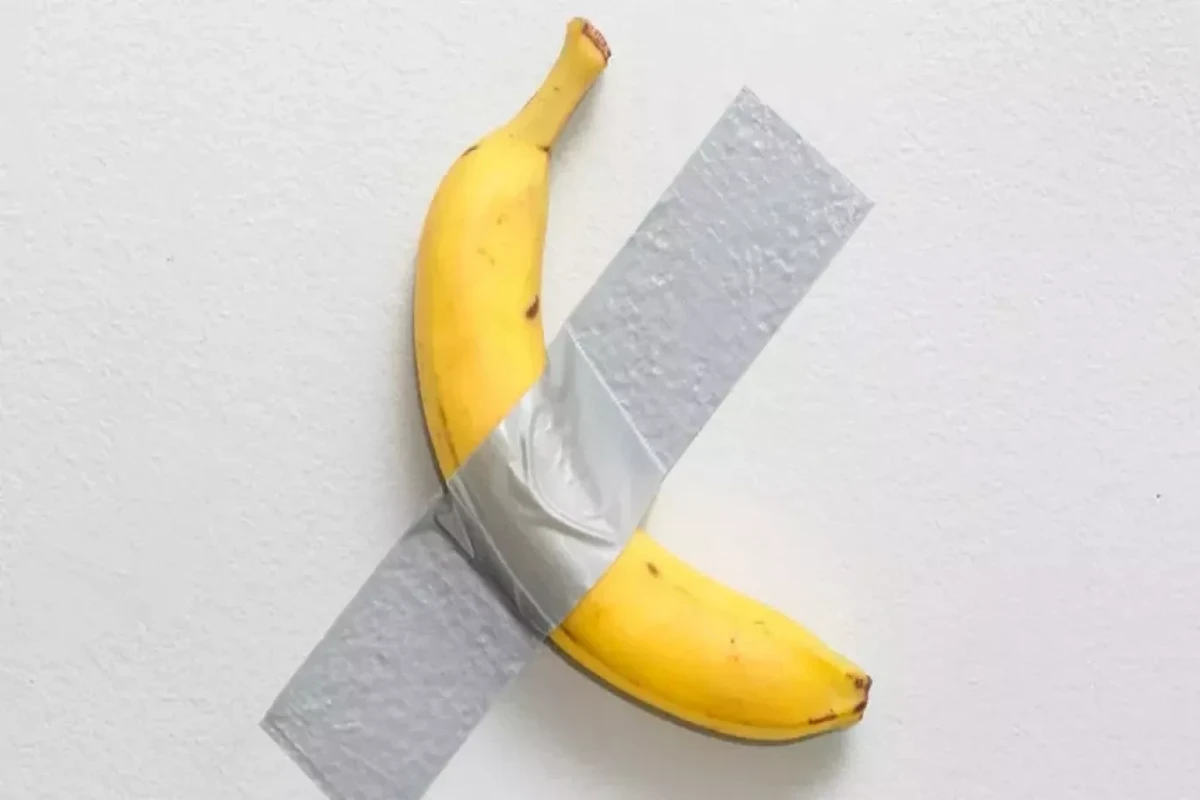 İştahaaçan “Komediyaçı” - Kattelanın bananı yenə yeyildi 