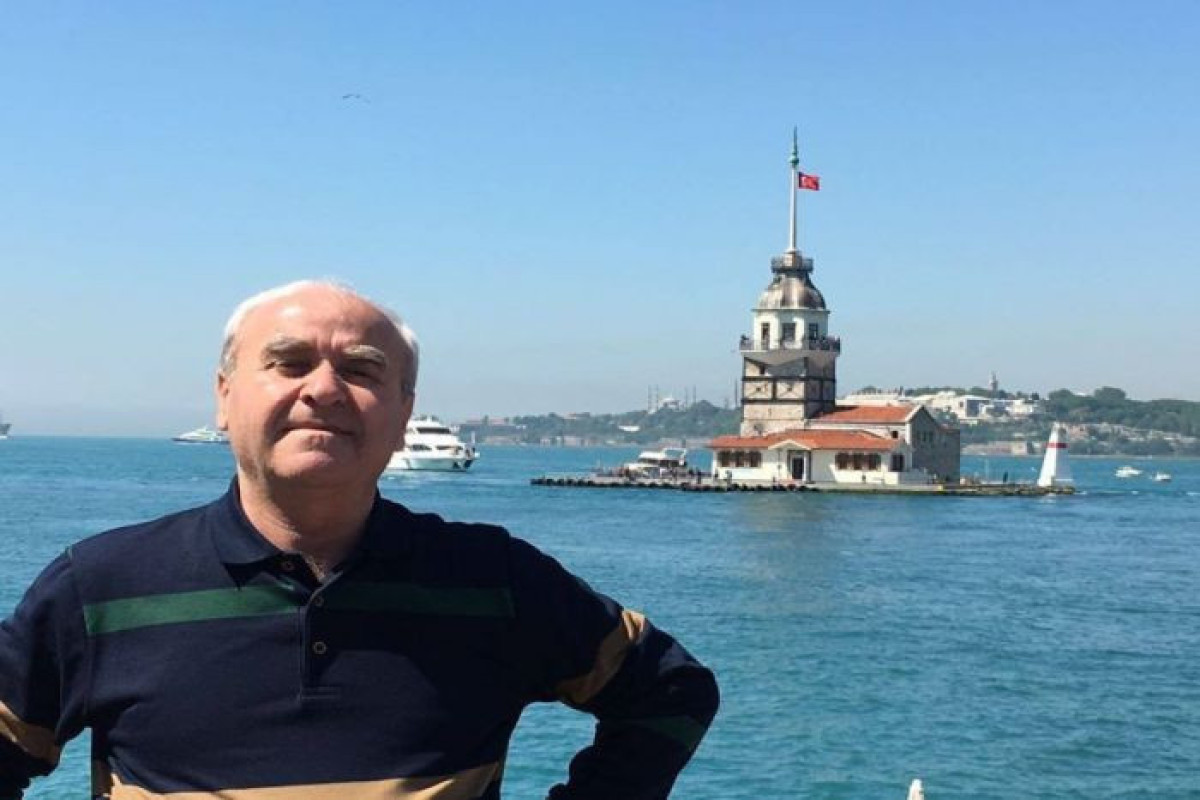 Azad Qaradərəlinin əsərlərinin 9-cu cildi çapdan çıxdı 