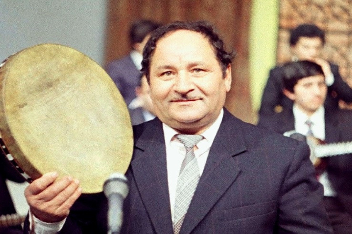 Heç bir fəxri ad almayan Qulu Əsgərov haqqında bilmədiklərimiz 