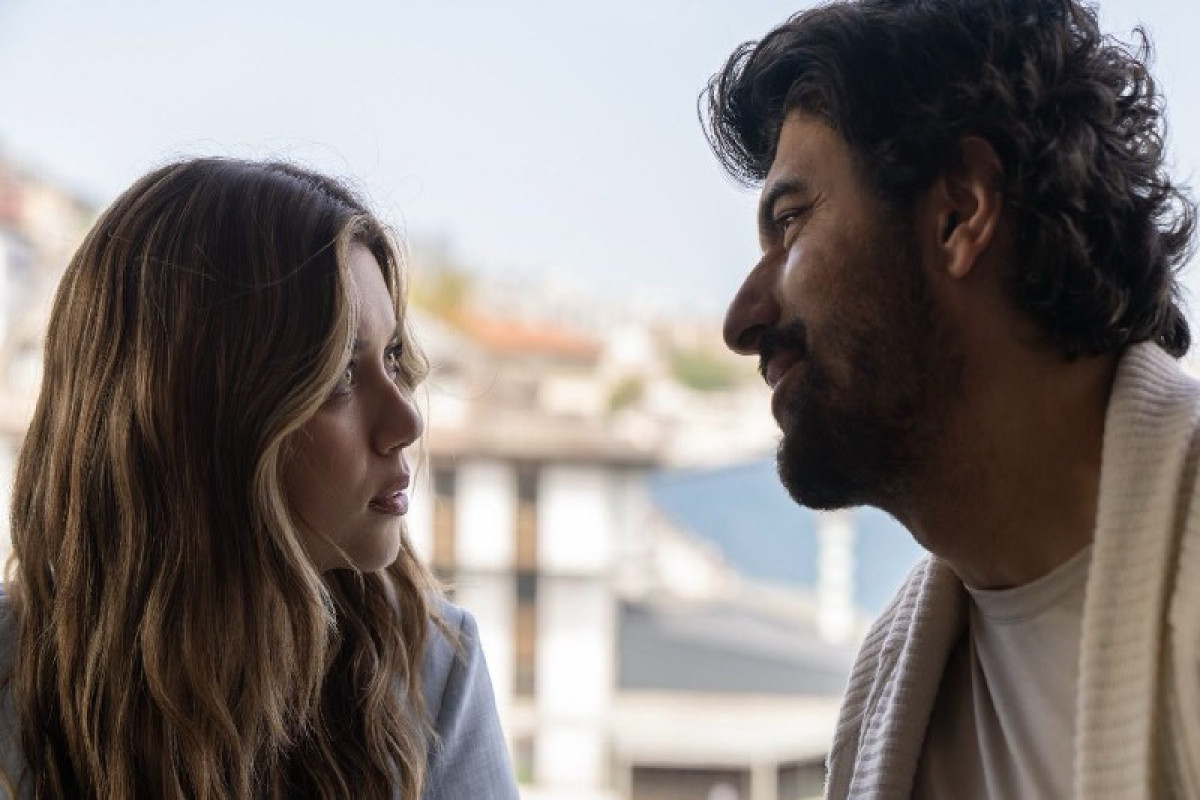 Afra Saraçoğlu və Engin Akyürekdən sürpriz layihə: "İstanbul Aşkım"  