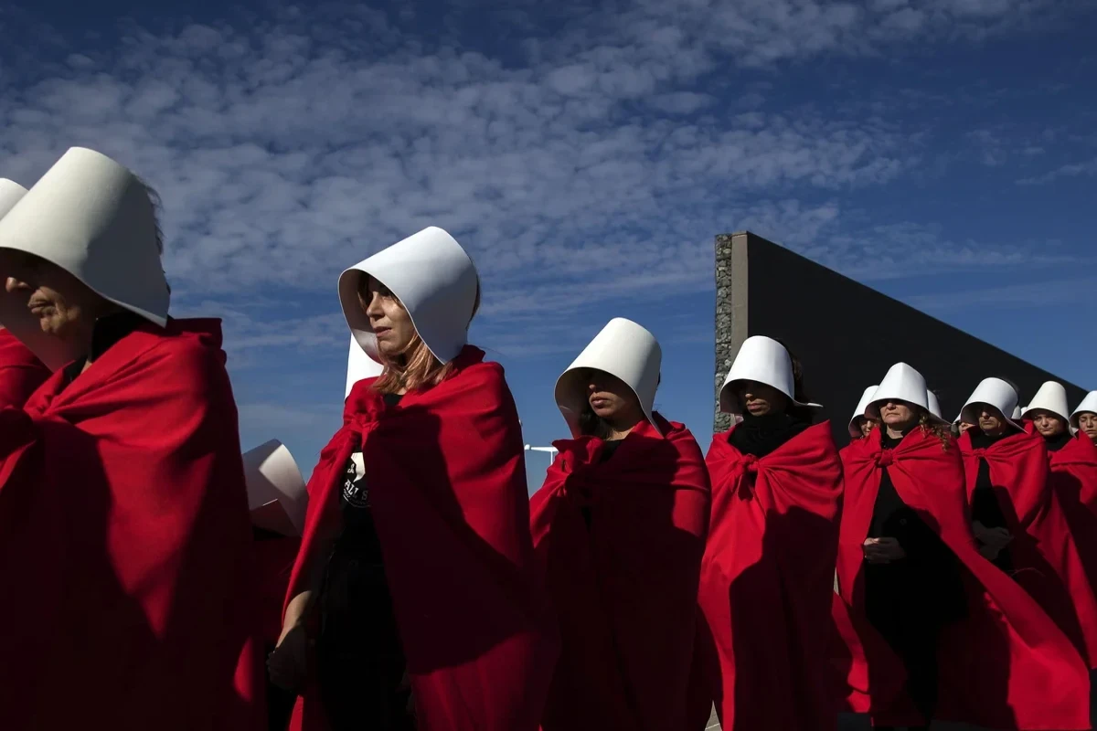 “The Handmaid’s Tale”in davamı çəkiləcək 