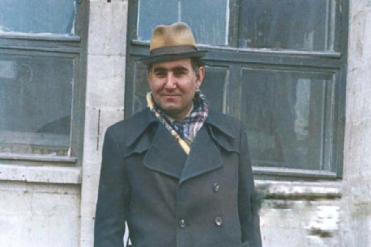 "Bu imanlı iblisi dəli cinə bağışla..." - Ağa Laçınlı  