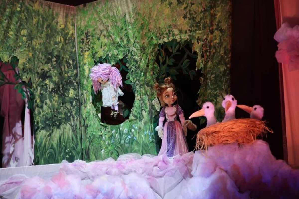 Kukla teatrı beynəlxalq festivalda 