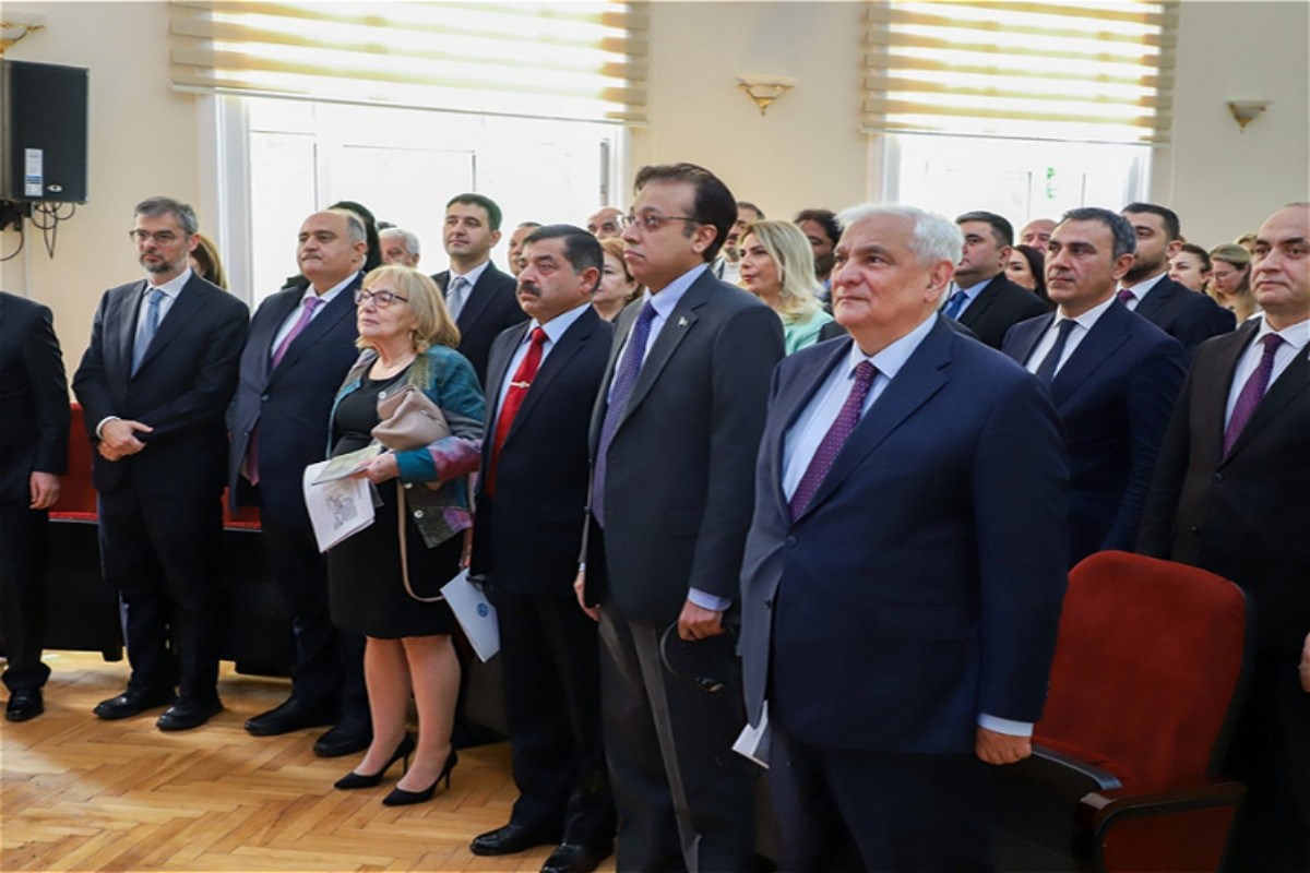 Dünya alimləri Heydər Əliyevin işığında: ADU-nun beynəlxalq konfransı