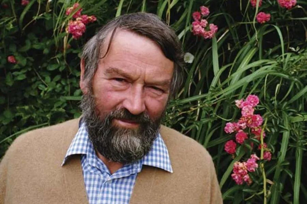 Hazır cavablardan qaçan yazıçı - Con Faulzun sirri nədədir?  