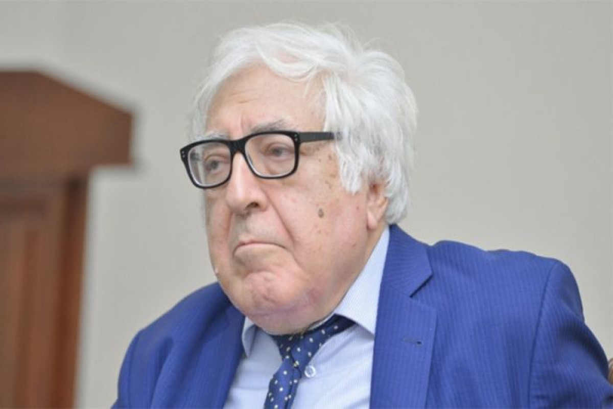 Anar:  "Erməni yazıçıların belə niyyəti varsa, bizə müraciət etsinlər"