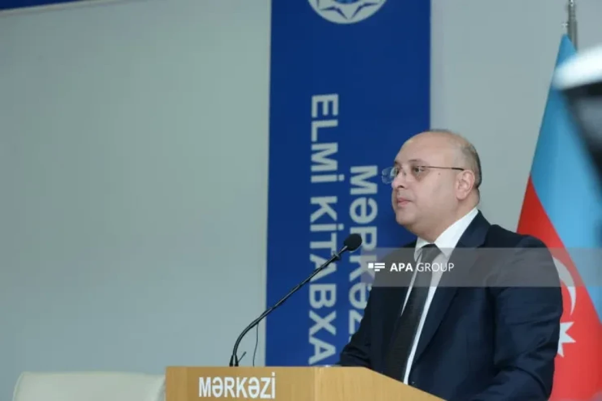 Kamran Həsənov:  "Mediada xarici sözlərin yersiz işlədilməsi gənclərin mənfi təsir edir"