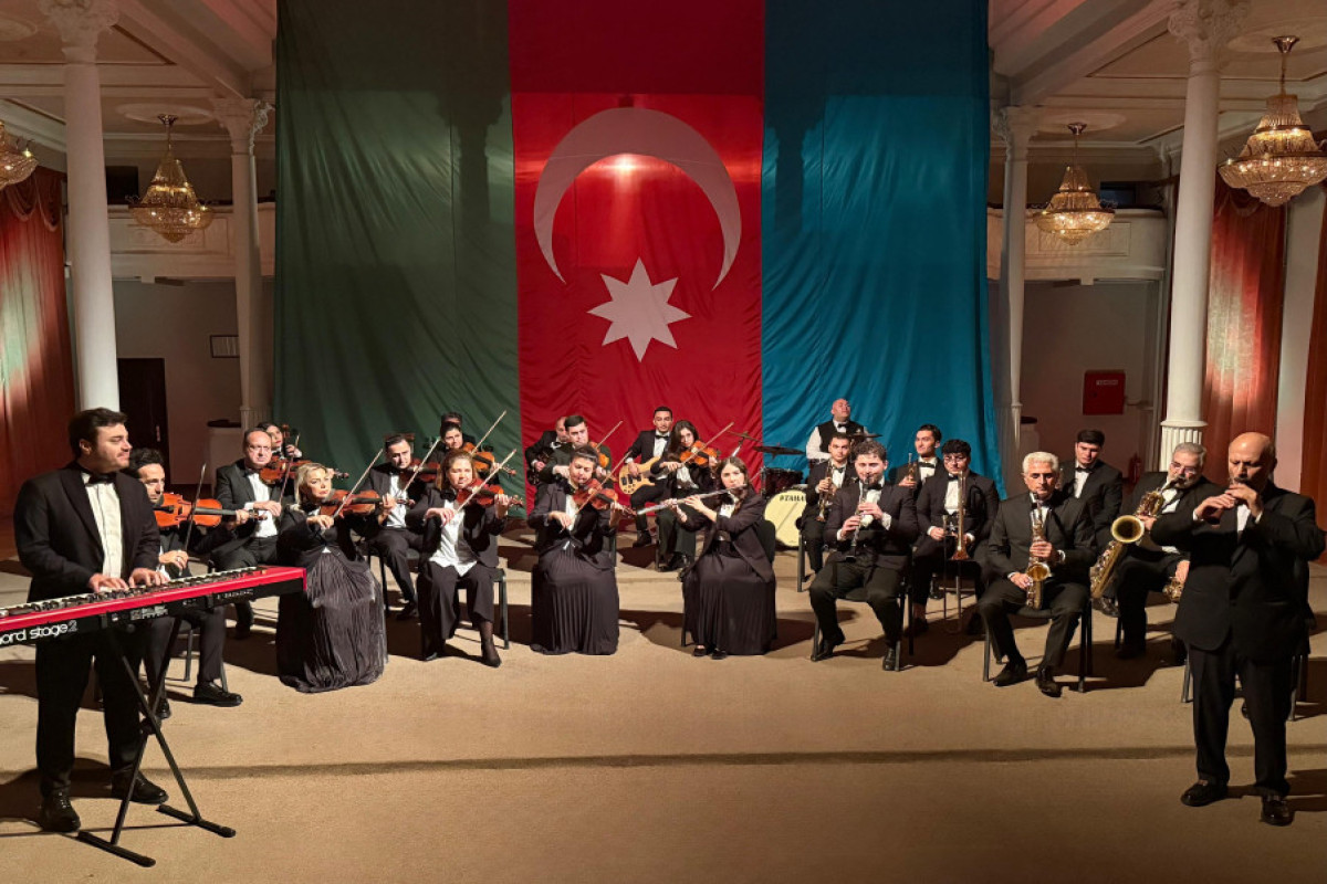 Dövlət Mahnı Teatrı “Qarabağ çalarları” musiqili çarxını təqdim etdi 