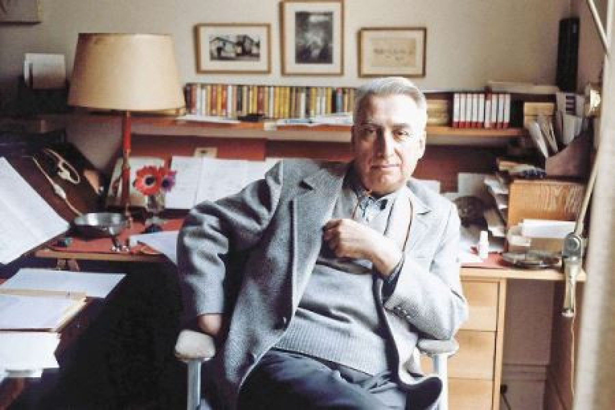 "Dramı yaşayırlar, faciəyə isə layiq olurlar..."  - Rolan Barta görə teatr bizə nəyi öyrədir?  