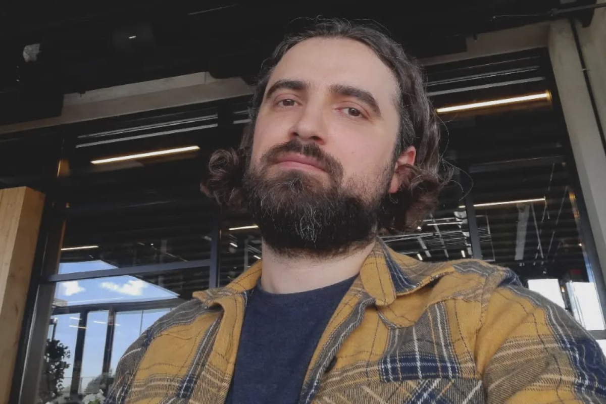 Sellə axan bir ovuc suyam... - Moin Dehazın şeirləri 