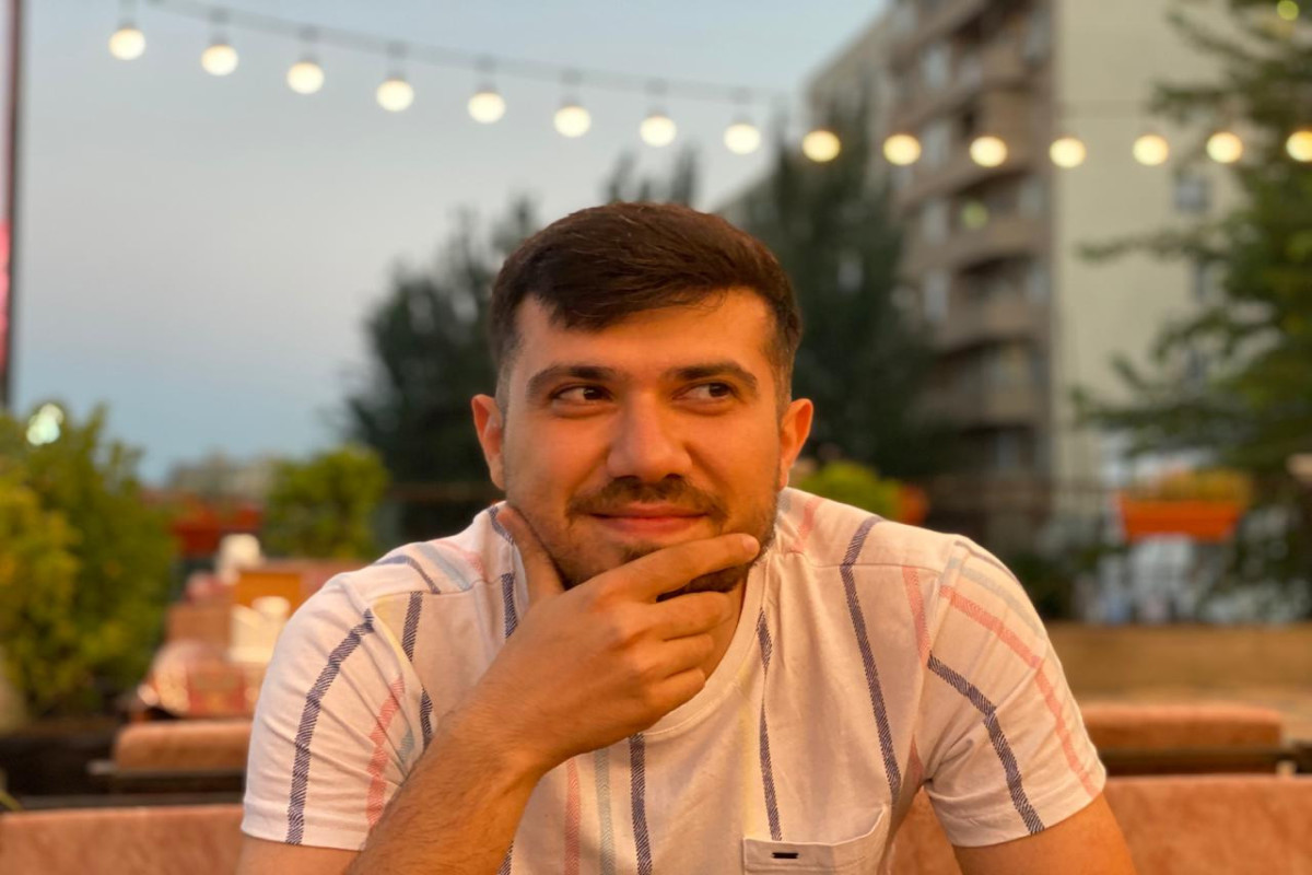 Musson küləkləri - Orxan Cuvarlının yeni hekayəsi 