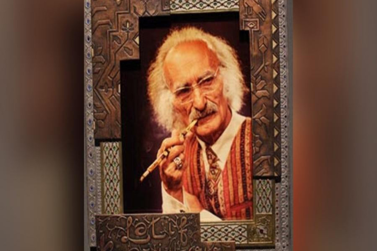 Azərbaycan xalçaçılıq tarixinin Lətif Kərimov səhifəsi 