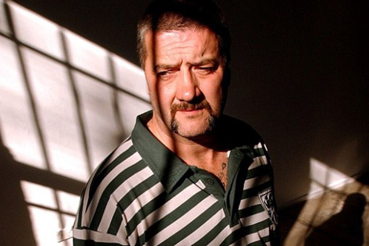 Avstraliyanın bestseller yazıçısı Mark Rid - Populyar mədəniyyət ikonu yoxsa  qatı cinayətkar?  