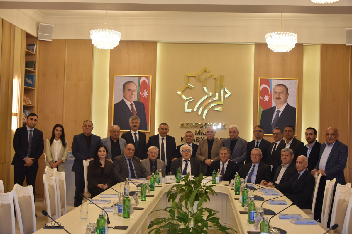 Rəşad Məcid haqqında kitabın və elektron məlumat bazasının təqdimatı olub 