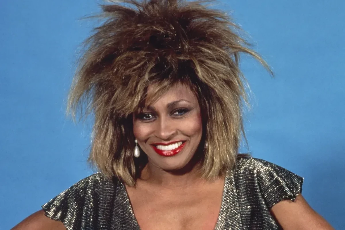 Gedəndə qəlbimi və ruhumu aparırsan... - Günün mahnısı  