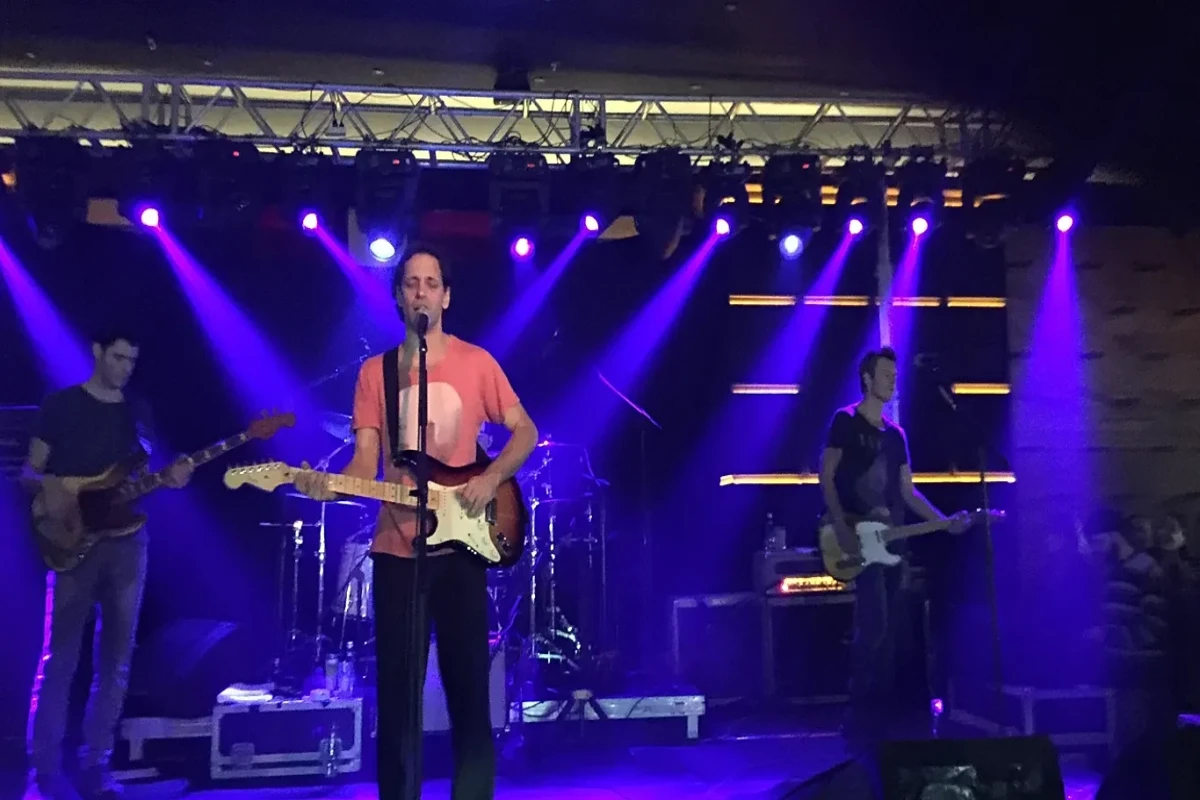 "Duman"ın solistinin mahnısına görə araşdırma başlandı  