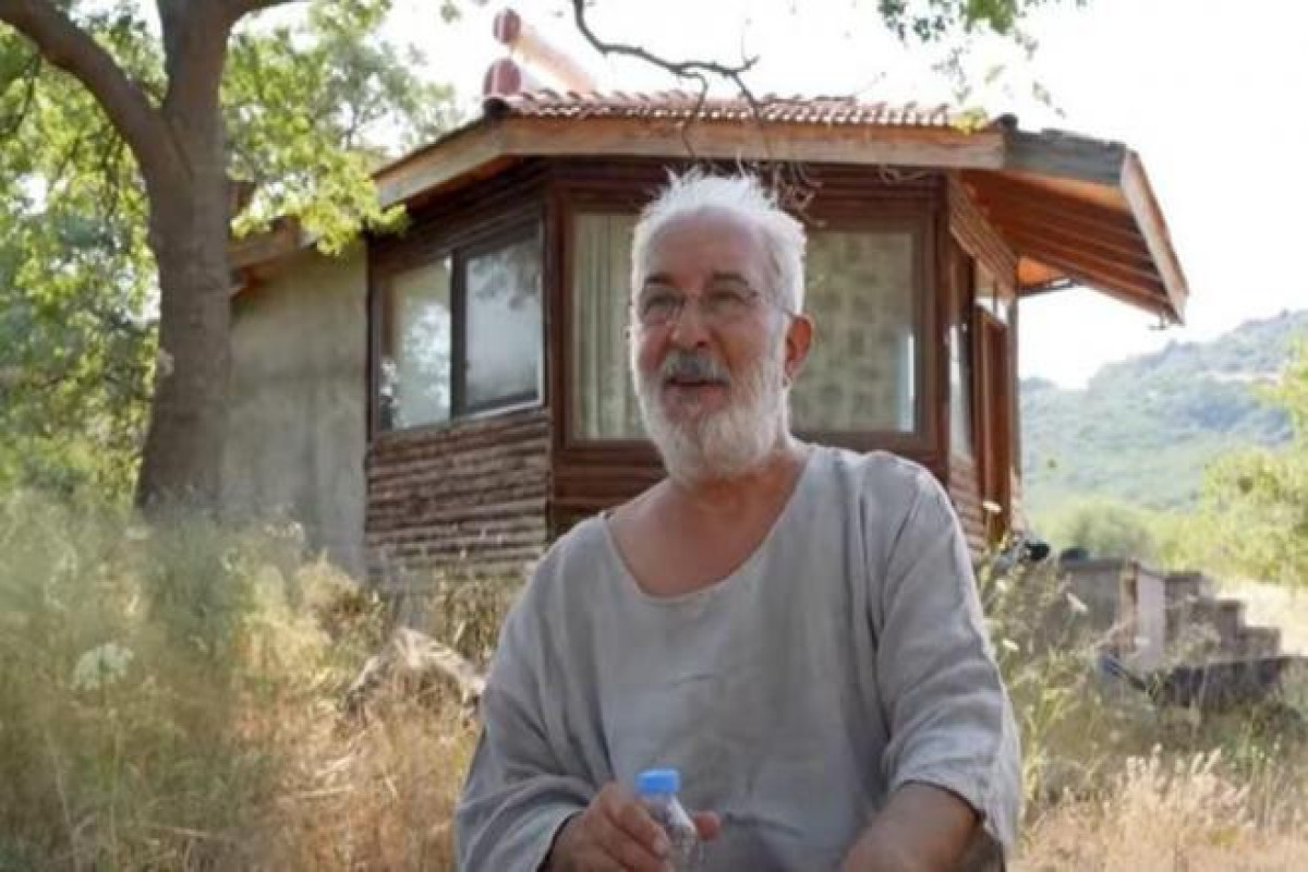 "Kurtlar vadisi"nin aktyoru inzivaya çəkilib
