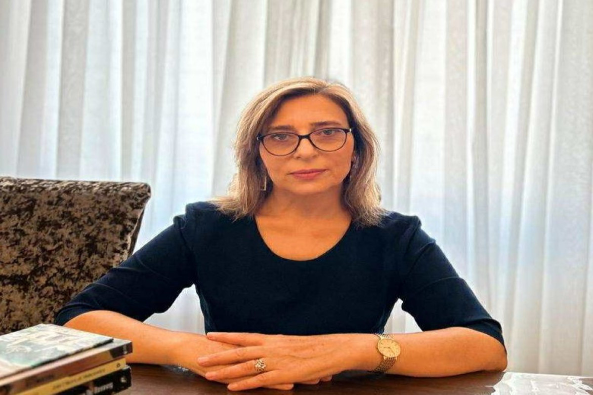 Çəhrayı çobanyastığı  - Sara ibrahimin romanından hissə  
