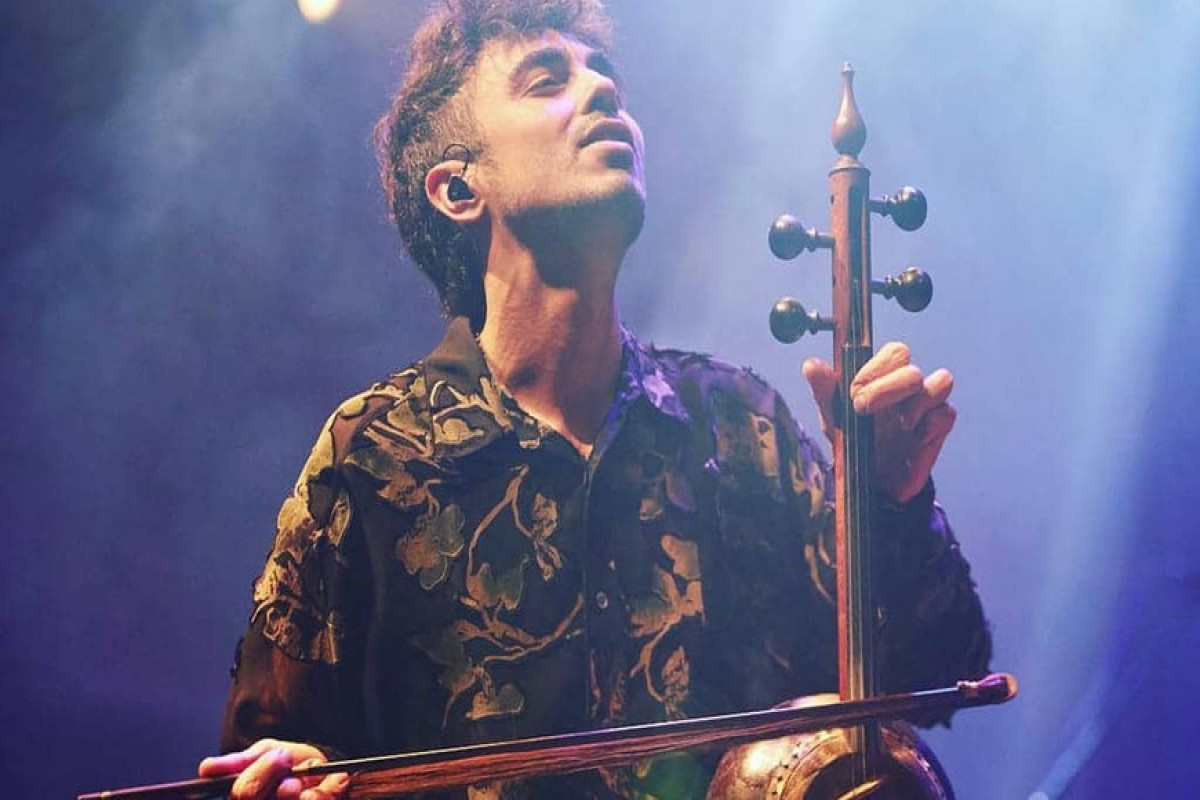 Mark Eliyahu: "Ondan həm musiqini, həm də həyatı öyrənirəm"