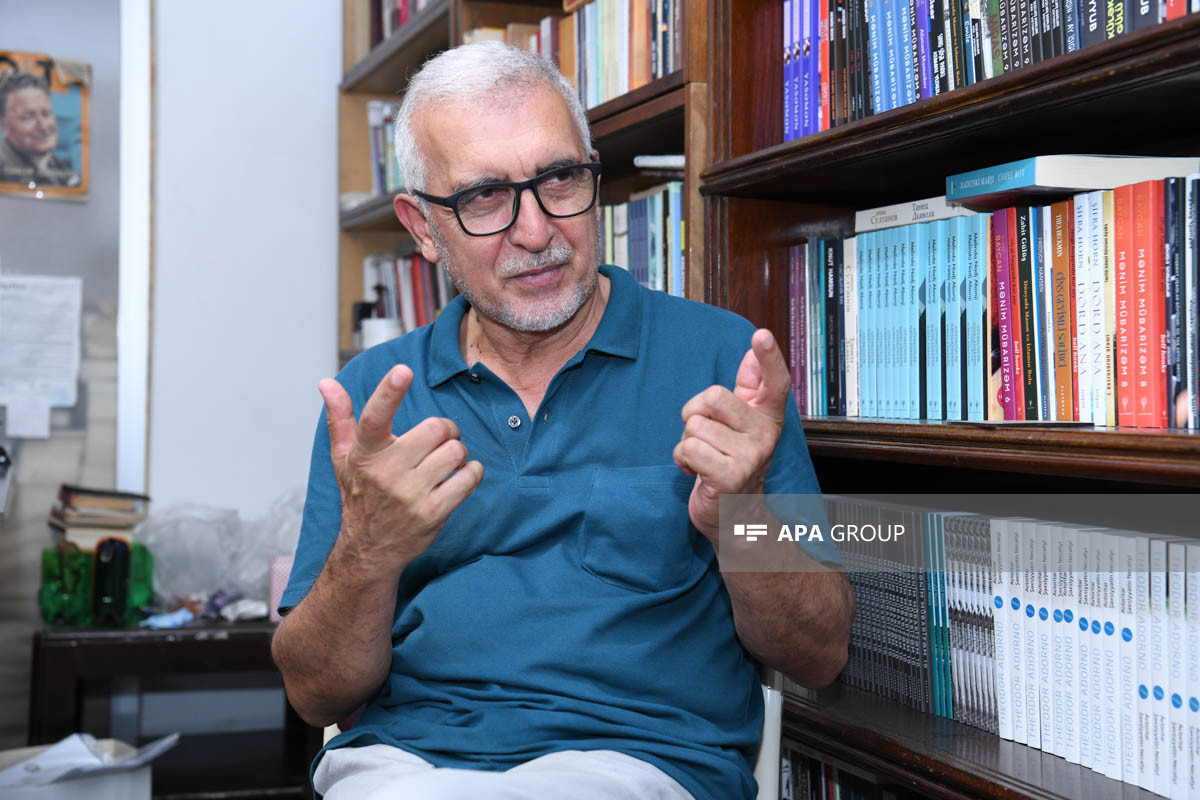 Rasim Qaraca:  "Həmid Herisçi deyirdi ki, Anarla şəkil çəkdirməyin, yoxsa... " -  Müsahibə 