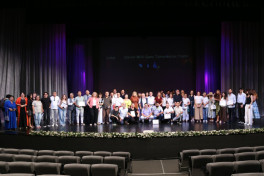 Gənc Tamaşaçılar Teatrında  yeni mövsümünün başlanması münasibətilə görüş keçirildi