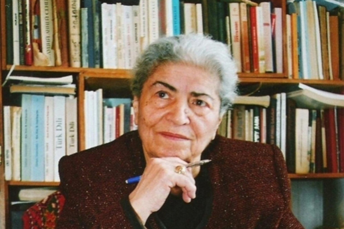 İsfəndiyar – Əzizə Cəfərzadənin hekayəsi  