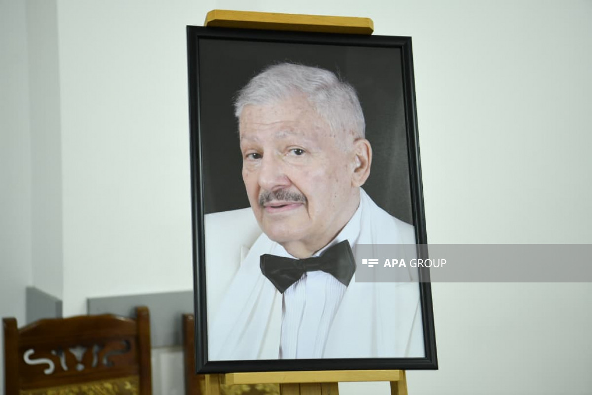 Xalq artisti Hacı Murad Yagizarovla vida mərasimi keçirilir  