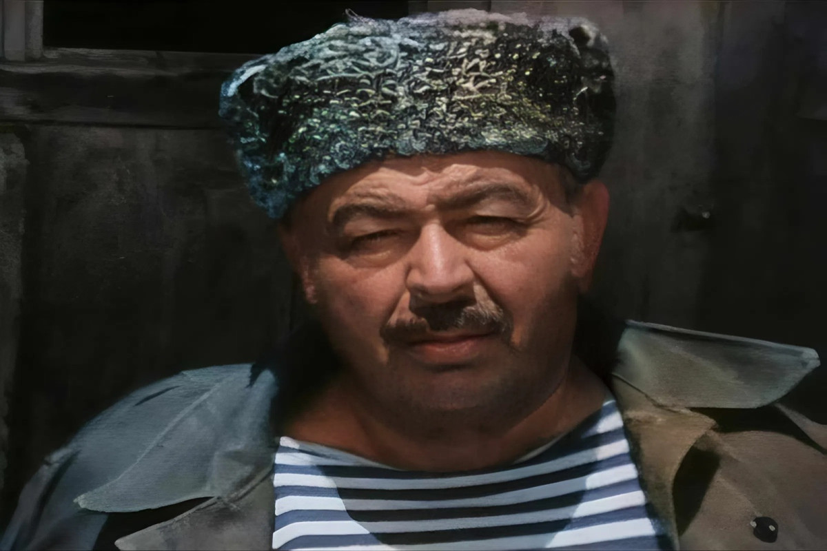 Erməni ssenaristi Bakıdan qovan, gizlincə dəfn edilən Xalq artisti kimdir? 