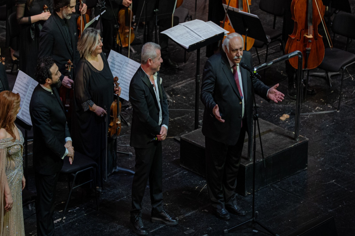 İstanbulda Eldar Mansurovun yaradıcılığına həsr olunmuş konsert keçirildi 