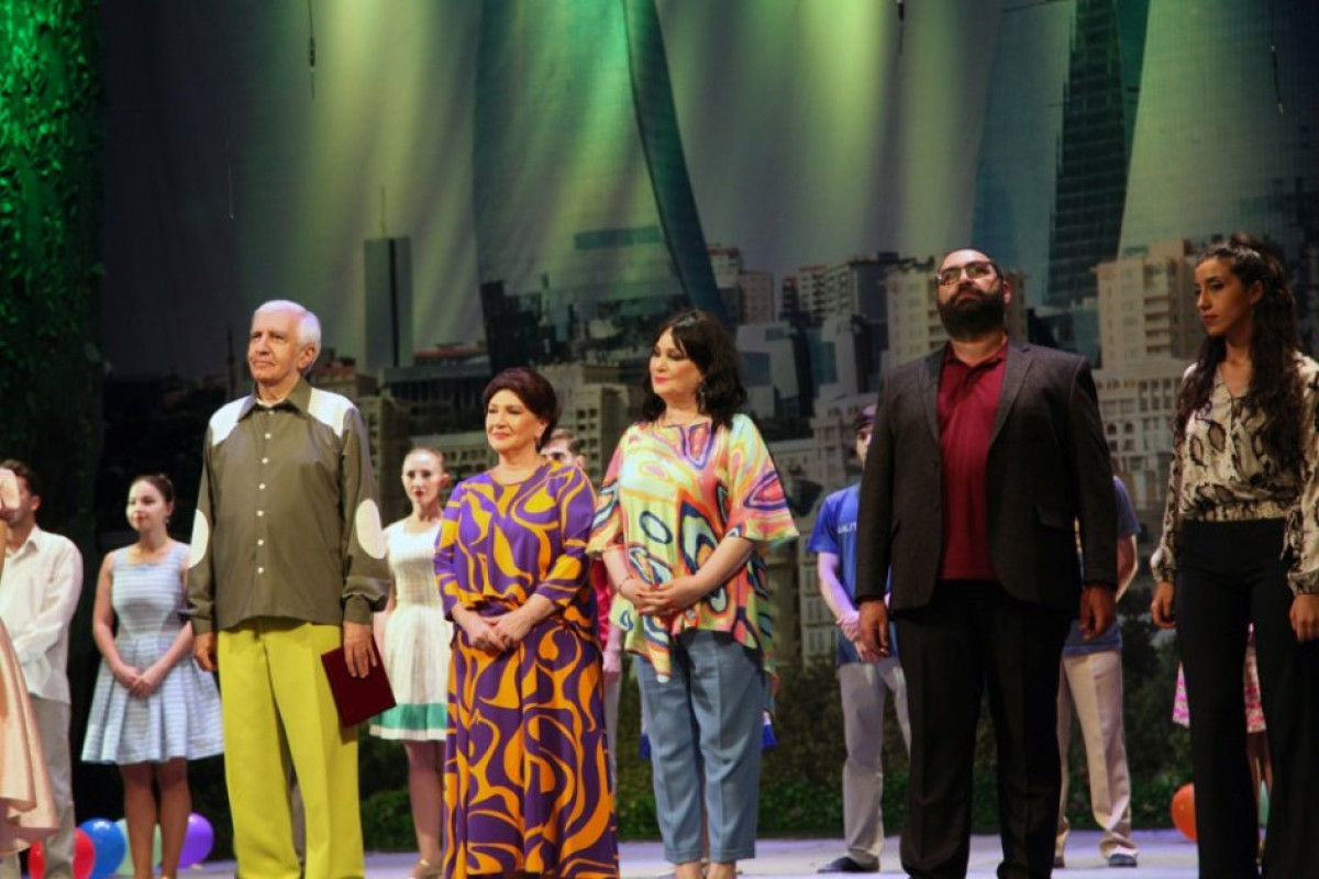 Oqtay Rəcəbovun 85 illiyi qeyd olundu 