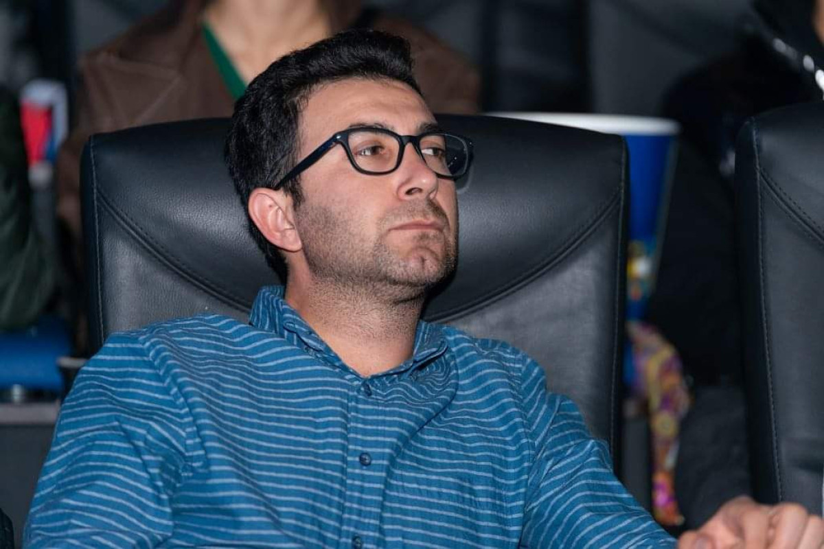 Layihə - Qafar Rüstəmovun yeni hekayəsi 