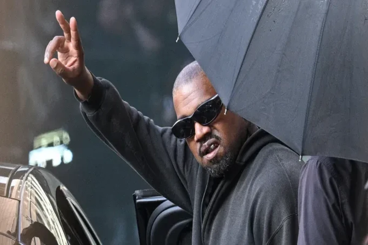 Kanye Uest Fransadakı konsertini təxirə saldı - Səbəb 