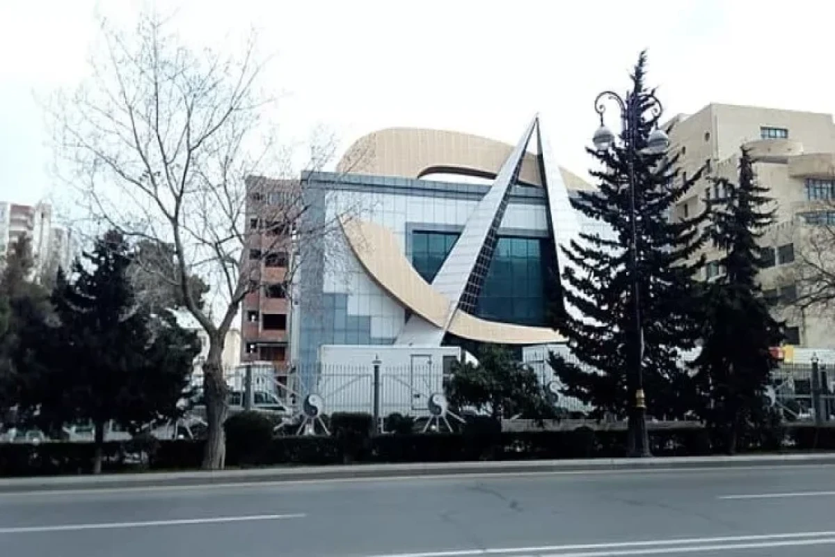 “Space” TV bağlanır? - Təcili toplantı 