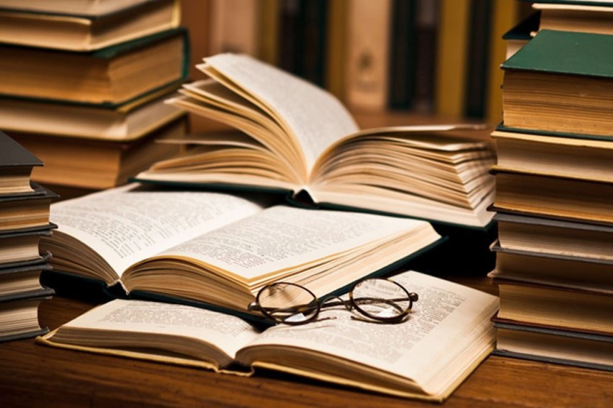 Bu gün Ümumdünya Kitab və Müəllif Hüquqları Günüdür 