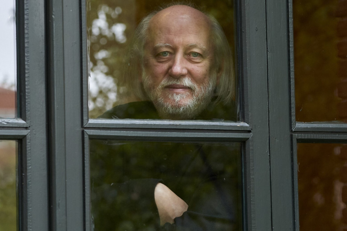 Laslo Krasnahorkai:  "Düzünü desəm, o qədər də böyük ədəbiyyatımız yoxdur..." - Müsahibə  