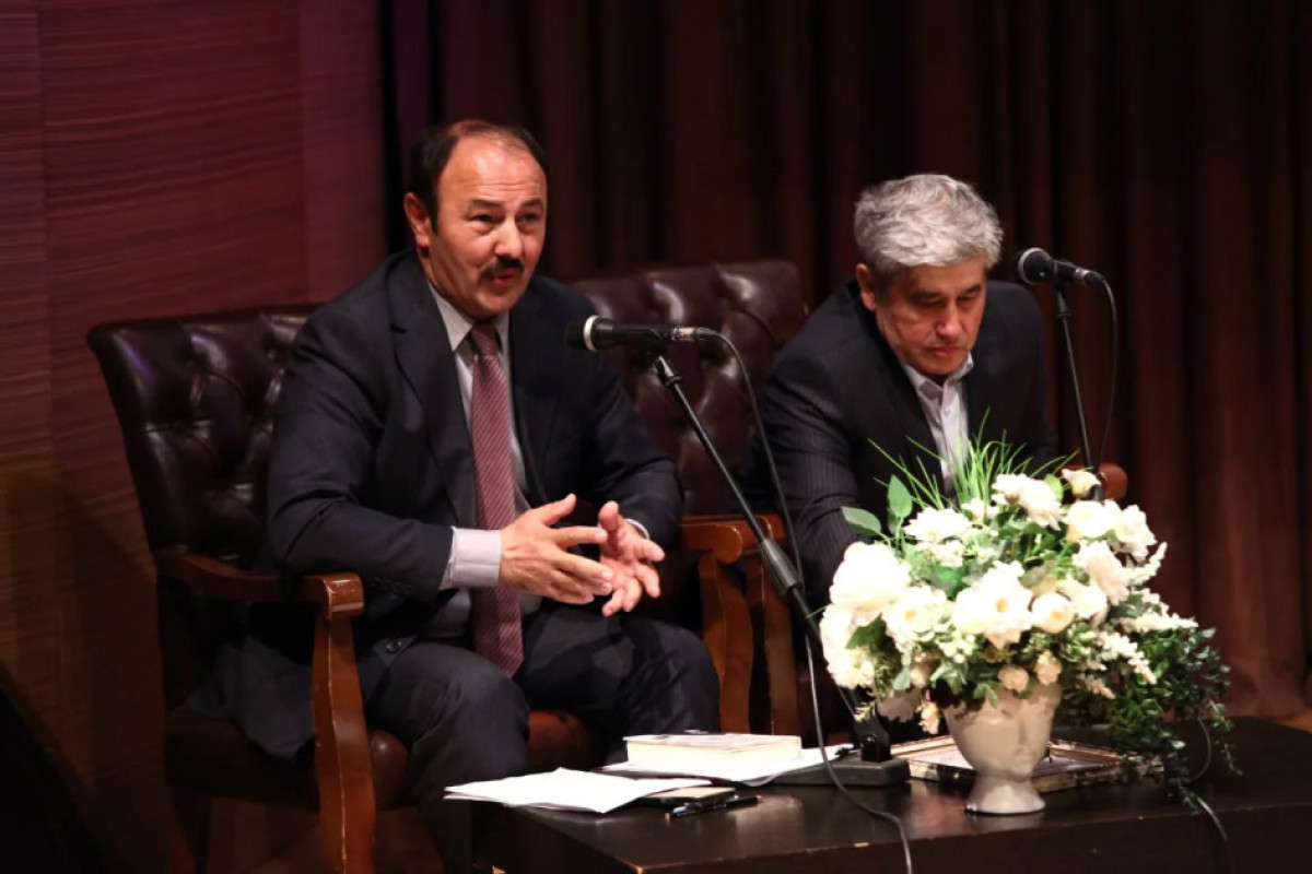 Şair-publisist Barat Vüsalın 75 illik yubileyi qeyd olunDU 