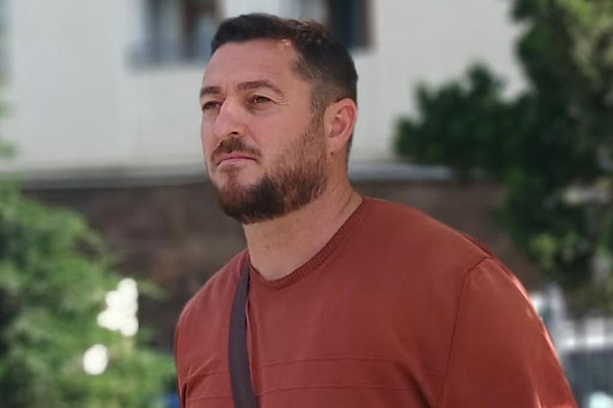 Sən siçovul dərisi geyinmisən, dalana dirənib gözlərin - Cavid Fərzəli 