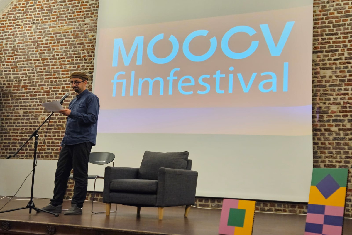 Azərbaycanlı şair Cəfər Pənahinin filminin nümayişində çıxış etdi 