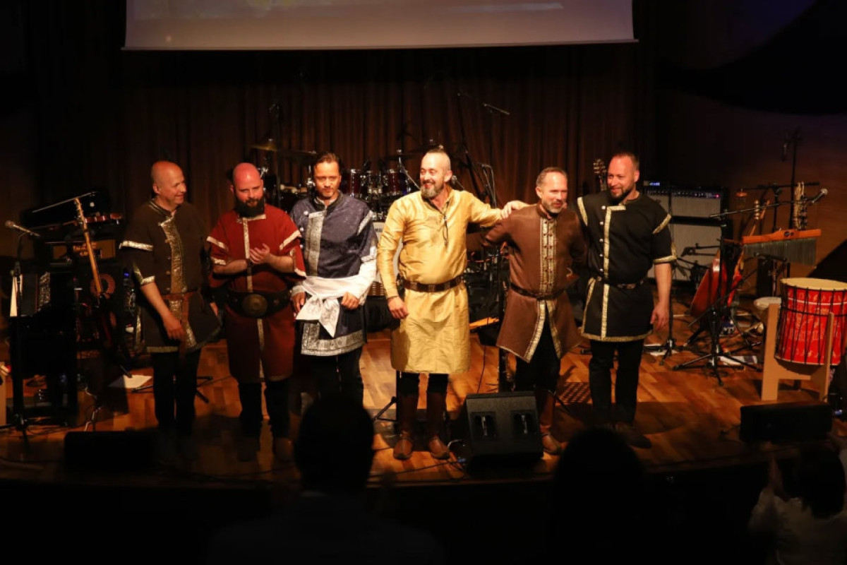  “Magyar Rhapsody Projekt”  qrupu Bakıda çıxış etdi