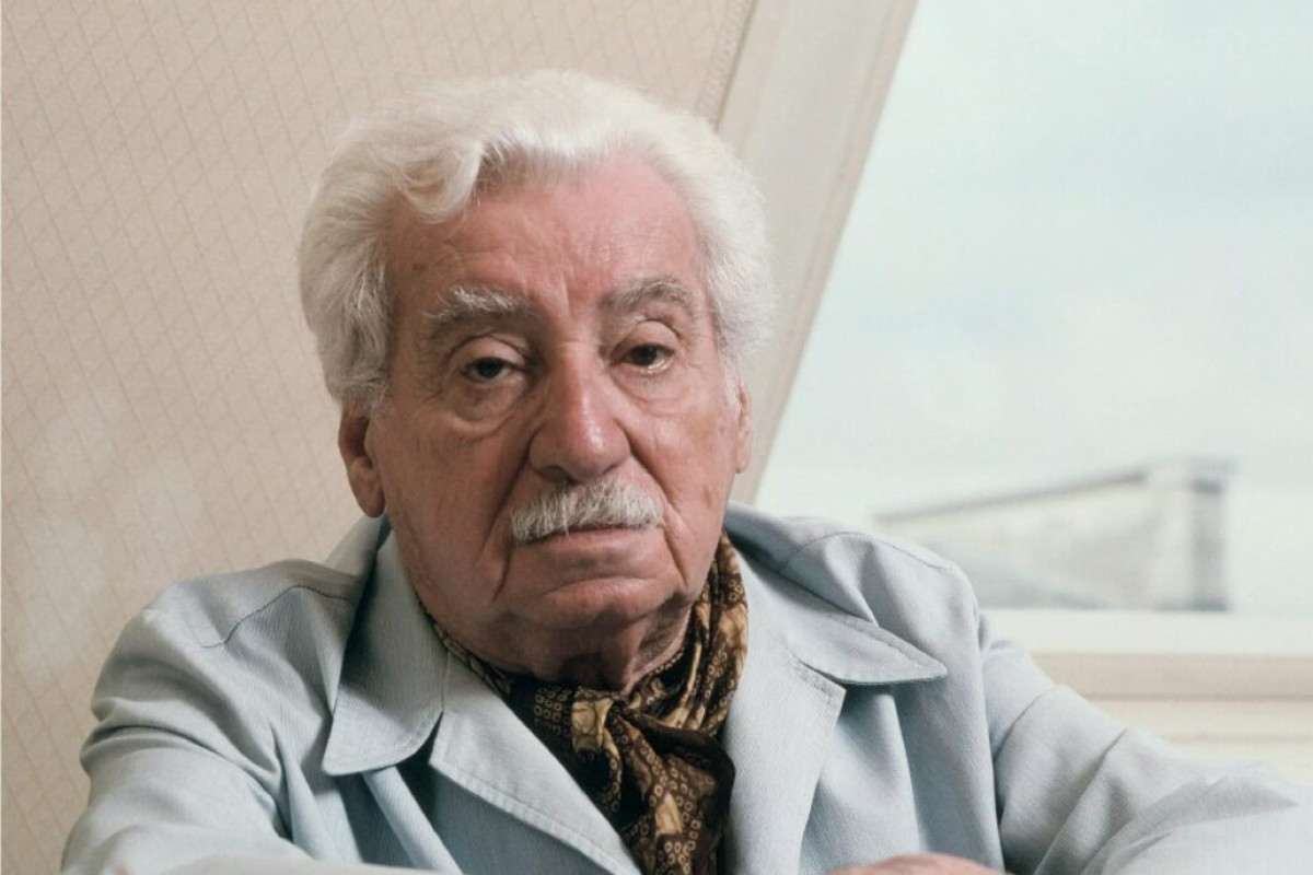 "Xarici dilləri ən yaxşı öyrənmə yeri çarpayıdır — dodaqdan dodağa..." - Jorje Amadudan sitatlar  