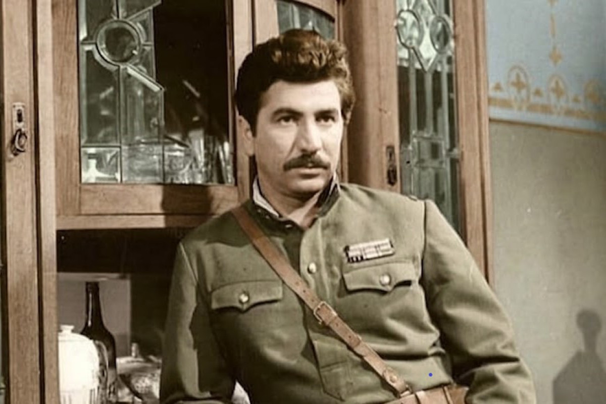 Adil İsgəndərovun dəvəti ilə böyük kinoya gələn sənətkar  - O, hansı filmə  görə təzyiqlərə məruz qalmışdı?  