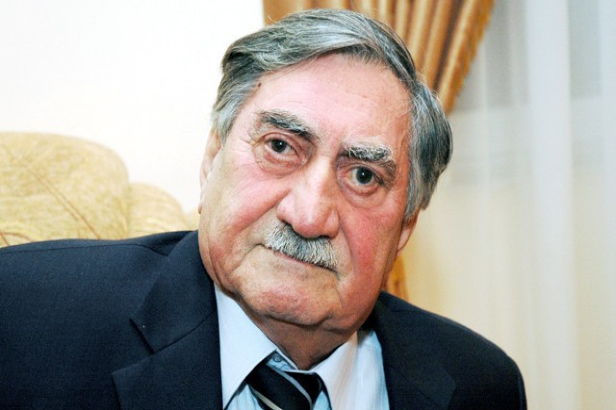 "Dənizdə adam batıb..."  - Xalq şairi Qabilin şeiri 