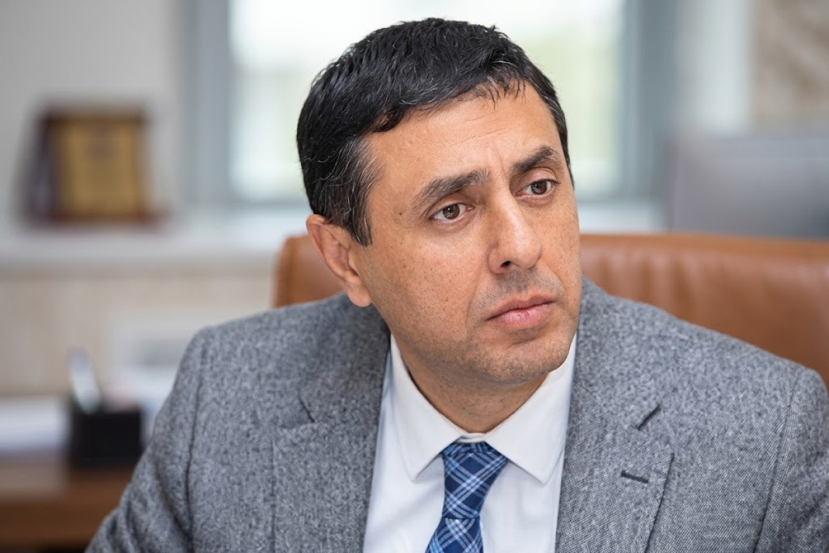 "Vətən mənəvi ərazicə bu sayaq adamların varlığı ilə bütövdür... "- Seyfəddin Hüseynlinin yubiley yaşına  